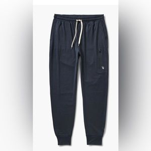 Vuori size small, Men’s Sunday performance jogger. Comfortable fit.